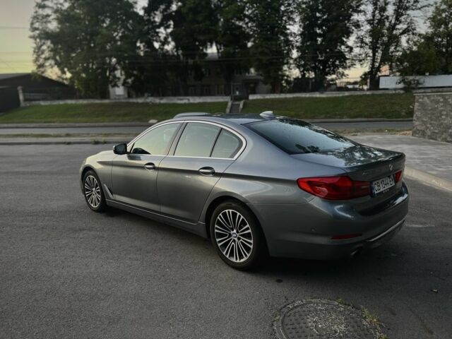 Серый БМВ 5 Серия, объемом двигателя 2 л и пробегом 121 тыс. км за 27000 $, фото 5 на Automoto.ua