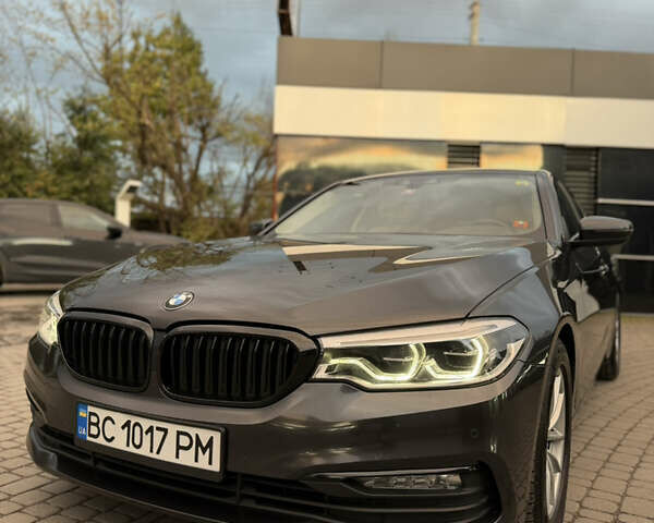 Сірий БМВ 5 Серія, об'ємом двигуна 2 л та пробігом 162 тис. км за 28999 $, фото 2 на Automoto.ua