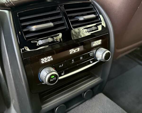 Сірий БМВ 5 Серія, об'ємом двигуна 2 л та пробігом 55 тис. км за 31200 $, фото 19 на Automoto.ua