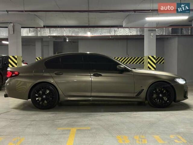Сірий БМВ 5 Серія, об'ємом двигуна 3 л та пробігом 100 тис. км за 39500 $, фото 8 на Automoto.ua