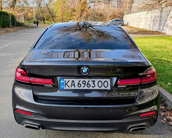 Серый БМВ 5 Серия, объемом двигателя 3 л и пробегом 139 тыс. км за 36600 $, фото 8 на Automoto.ua