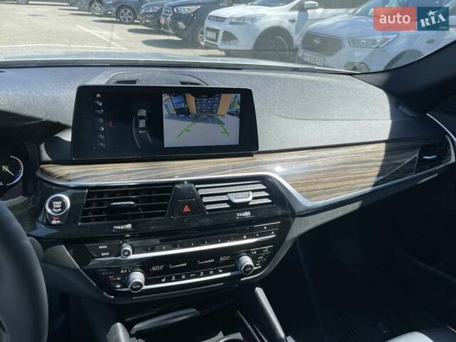 Сірий БМВ 5 Серія, об'ємом двигуна 2 л та пробігом 208 тис. км за 19500 $, фото 11 на Automoto.ua