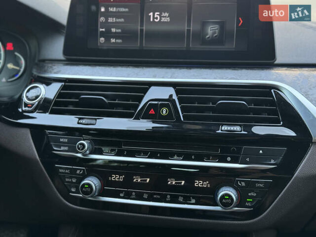 Сірий БМВ 5 Серія, об'ємом двигуна 3 л та пробігом 115 тис. км за 36500 $, фото 15 на Automoto.ua