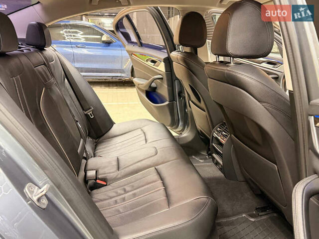 Серый БМВ 5 Серия, объемом двигателя 2 л и пробегом 131 тыс. км за 24000 $, фото 17 на Automoto.ua