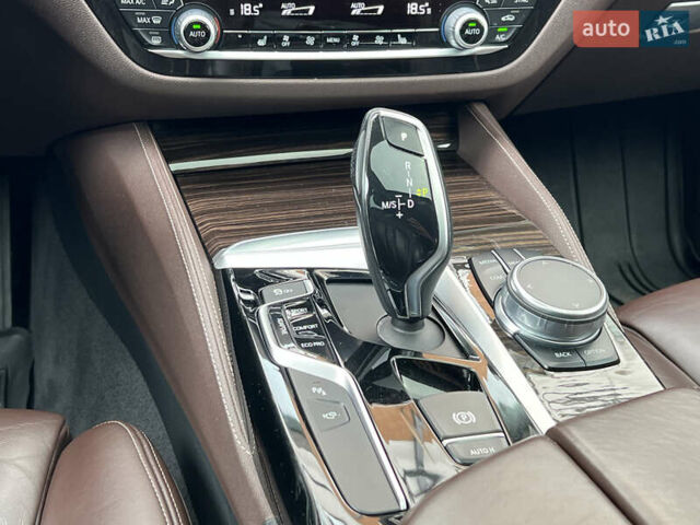 Сірий БМВ 5 Серія, об'ємом двигуна 2.99 л та пробігом 208 тис. км за 37900 $, фото 35 на Automoto.ua