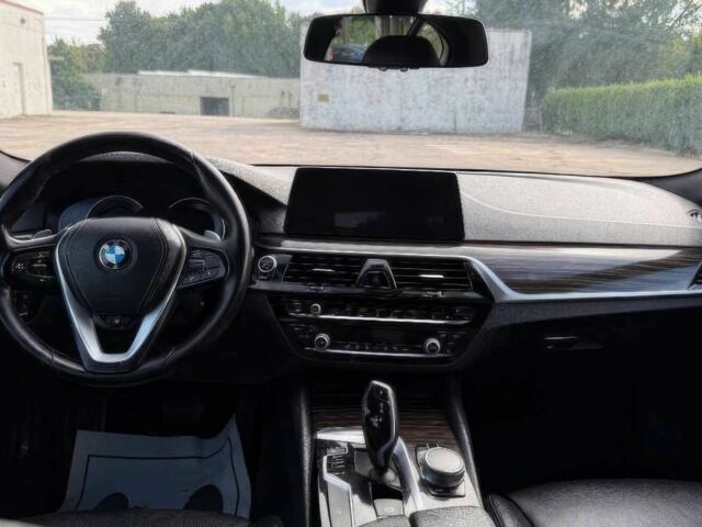 Серый БМВ 5 Серия, объемом двигателя 2 л и пробегом 53 тыс. км за 13650 $, фото 8 на Automoto.ua