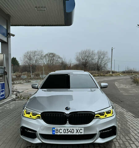 Серый БМВ 5 Серия, объемом двигателя 2 л и пробегом 141 тыс. км за 26500 $, фото 2 на Automoto.ua