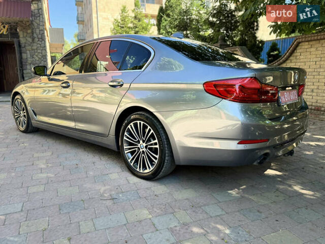 Серый БМВ 5 Серия, объемом двигателя 2 л и пробегом 194 тыс. км за 24900 $, фото 5 на Automoto.ua