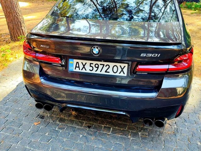 Серый БМВ 5 Серия, объемом двигателя 2 л и пробегом 137 тыс. км за 27500 $, фото 3 на Automoto.ua