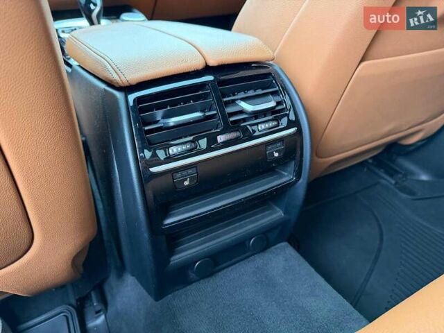 Серый БМВ 5 Серия, объемом двигателя 2 л и пробегом 127 тыс. км за 27000 $, фото 53 на Automoto.ua