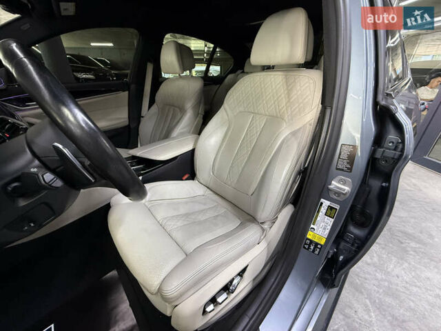 Сірий БМВ 5 Серія, об'ємом двигуна 4.39 л та пробігом 102 тис. км за 35900 $, фото 18 на Automoto.ua