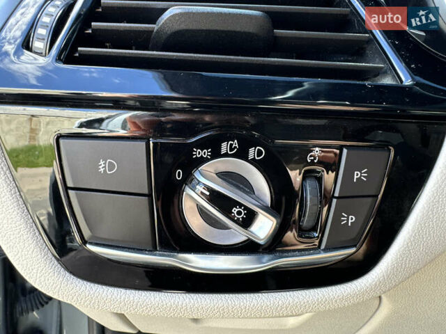 Серый БМВ 5 Серия, объемом двигателя 2 л и пробегом 100 тыс. км за 27500 $, фото 47 на Automoto.ua