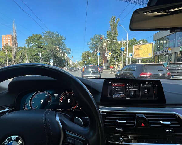 Серый БМВ 5 Серия, объемом двигателя 2 л и пробегом 137 тыс. км за 27499 $, фото 26 на Automoto.ua