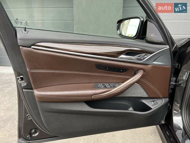 Сірий БМВ 5 Серія, об'ємом двигуна 2.99 л та пробігом 208 тис. км за 37900 $, фото 19 на Automoto.ua