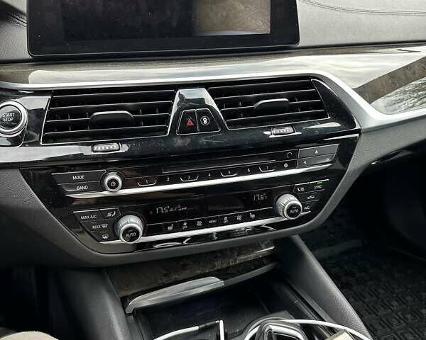 Сірий БМВ 5 Серія, об'ємом двигуна 2 л та пробігом 188 тис. км за 21300 $, фото 6 на Automoto.ua