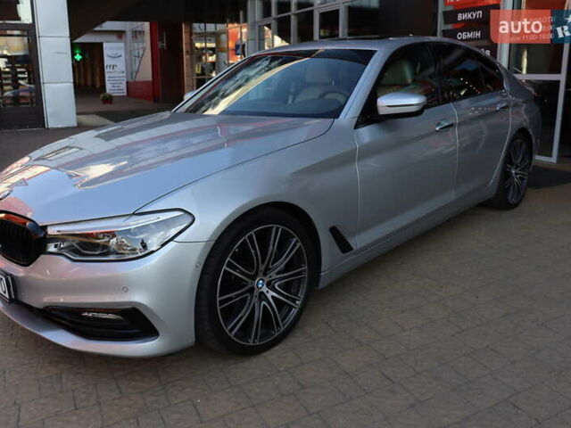 Серый БМВ 5 Серия, объемом двигателя 2.99 л и пробегом 152 тыс. км за 42900 $, фото 2 на Automoto.ua