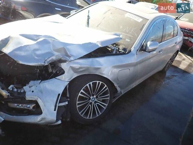 БМВ 5 Серия 2017 в Владимир-Волынский на Automoto.ua Серый БМВ 5 Серия, объемом двигателя 2 л и пробегом 99 тыс. км за 12000 $, фото 4 на Automoto.ua