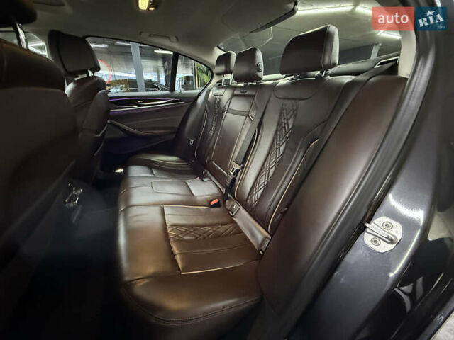 Сірий БМВ 5 Серія, об'ємом двигуна 2.99 л та пробігом 164 тис. км за 38900 $, фото 19 на Automoto.ua