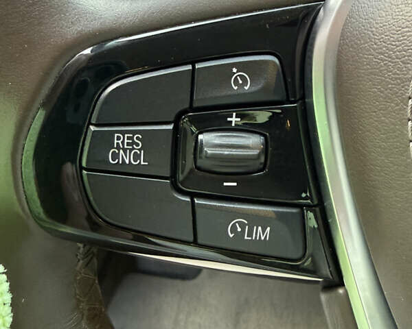 Серый БМВ 5 Серия, объемом двигателя 3 л и пробегом 254 тыс. км за 33500 $, фото 26 на Automoto.ua