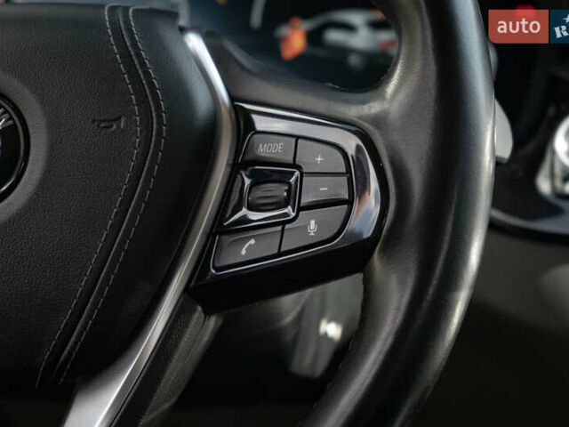 Серый БМВ 5 Серия, объемом двигателя 2 л и пробегом 93 тыс. км за 35500 $, фото 12 на Automoto.ua