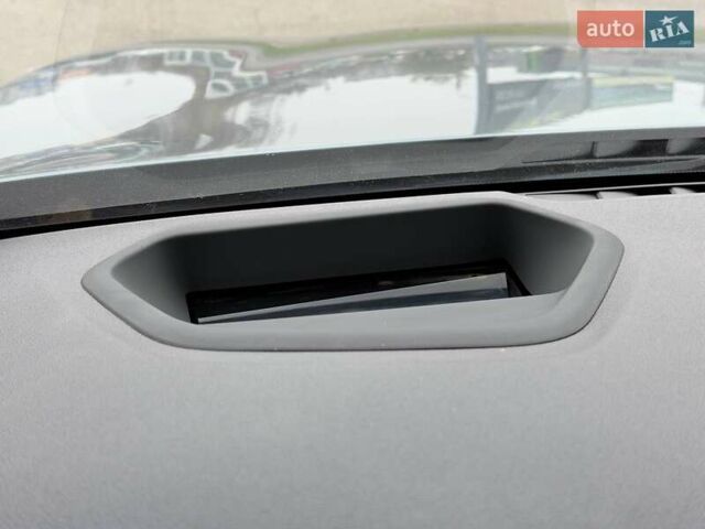 Серый БМВ 5 Серия, объемом двигателя 2 л и пробегом 127 тыс. км за 27000 $, фото 66 на Automoto.ua