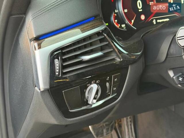 Серый БМВ 5 Серия, объемом двигателя 4.39 л и пробегом 149 тыс. км за 36800 $, фото 43 на Automoto.ua