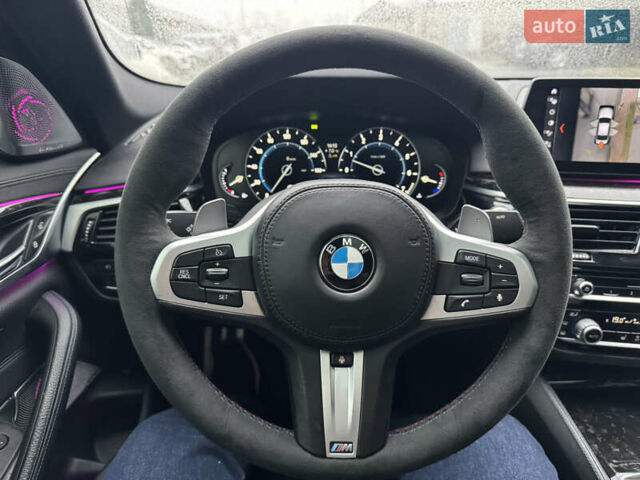 Серый БМВ 5 Серия, объемом двигателя 3 л и пробегом 120 тыс. км за 34900 $, фото 18 на Automoto.ua