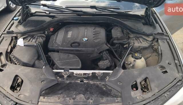 Серый БМВ 5 Серия, объемом двигателя 2 л и пробегом 350 тыс. км за 29775 $, фото 9 на Automoto.ua