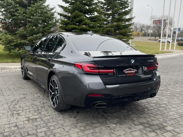 Сірий БМВ 5 Серія, об'ємом двигуна 2 л та пробігом 126 тис. км за 31500 $, фото 9 на Automoto.ua