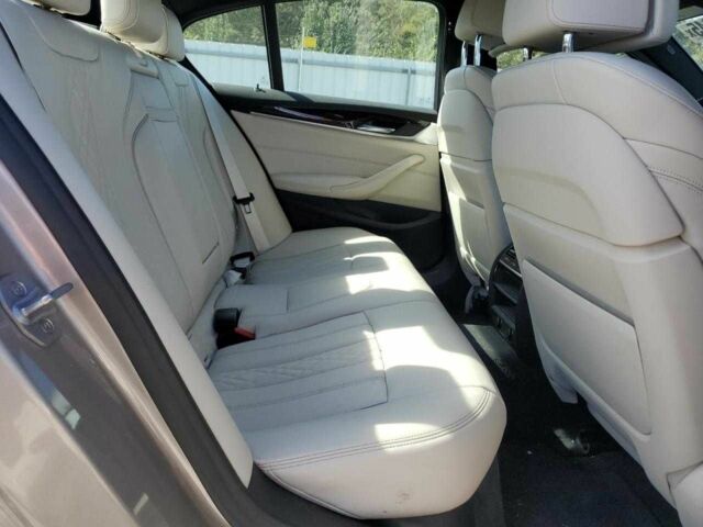 Серый БМВ 5 Серия, объемом двигателя 2 л и пробегом 61 тыс. км за 19816 $, фото 8 на Automoto.ua