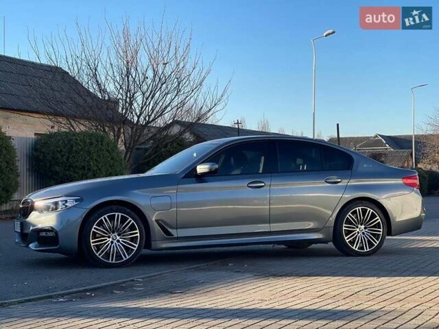 Серый БМВ 5 Серия, объемом двигателя 2 л и пробегом 206 тыс. км за 27900 $, фото 4 на Automoto.ua