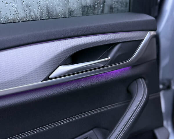 Сірий БМВ 5 Серія, об'ємом двигуна 2 л та пробігом 161 тис. км за 29900 $, фото 28 на Automoto.ua