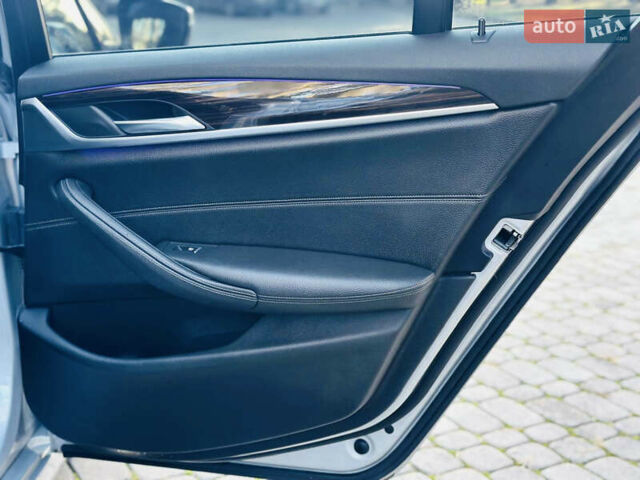 Сірий БМВ 5 Серія, об'ємом двигуна 2 л та пробігом 139 тис. км за 25500 $, фото 32 на Automoto.ua