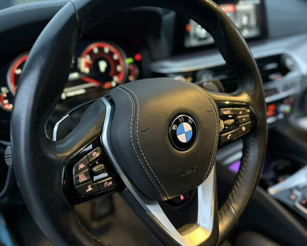 Сірий БМВ 5 Серія, об'ємом двигуна 2 л та пробігом 161 тис. км за 29900 $, фото 26 на Automoto.ua