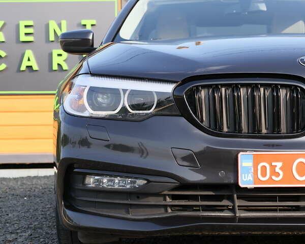 Серый БМВ 5 Серия, объемом двигателя 3 л и пробегом 186 тыс. км за 28999 $, фото 4 на Automoto.ua