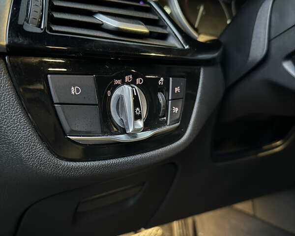 Серый БМВ 5 Серия, объемом двигателя 2 л и пробегом 154 тыс. км за 28599 $, фото 22 на Automoto.ua