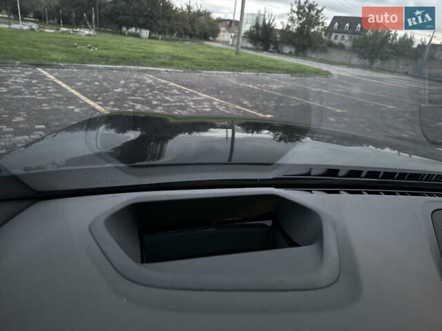 Серый БМВ 5 Серия, объемом двигателя 2 л и пробегом 154 тыс. км за 28599 $, фото 15 на Automoto.ua