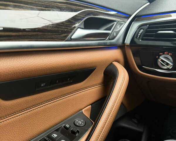 Сірий БМВ 5 Серія, об'ємом двигуна 3 л та пробігом 200 тис. км за 30500 $, фото 14 на Automoto.ua