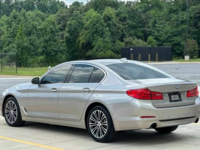 БМВ 5 Серия 2018 в Львове на Automoto.ua Серый БМВ 5 Серия, объемом двигателя 2 л и пробегом 36 тыс. км за 16000 $, фото 7 на Automoto.ua