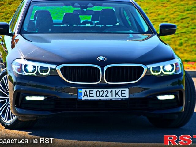 Серый БМВ 5 Серия, объемом двигателя 2 л и пробегом 108 тыс. км за 34800 $, фото 3 на Automoto.ua