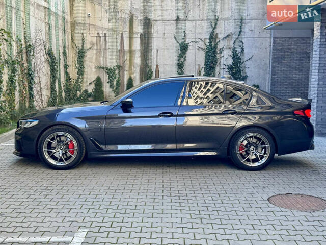 Серый БМВ 5 Серия, объемом двигателя 2 л и пробегом 154 тыс. км за 26999 $, фото 14 на Automoto.ua