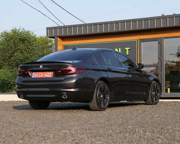 Серый БМВ 5 Серия, объемом двигателя 3 л и пробегом 186 тыс. км за 28999 $, фото 5 на Automoto.ua