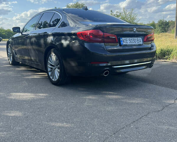 Серый БМВ 5 Серия, объемом двигателя 2 л и пробегом 195 тыс. км за 30000 $, фото 4 на Automoto.ua