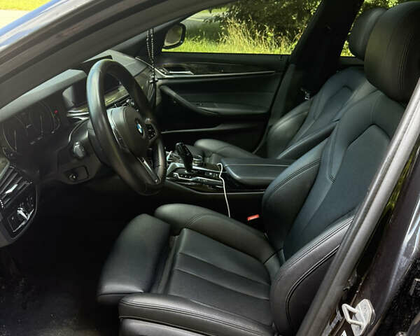 Серый БМВ 5 Серия, объемом двигателя 2 л и пробегом 128 тыс. км за 28999 $, фото 11 на Automoto.ua