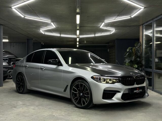 Серый БМВ 5 Серия, объемом двигателя 3 л и пробегом 126 тыс. км за 31900 $, фото 2 на Automoto.ua