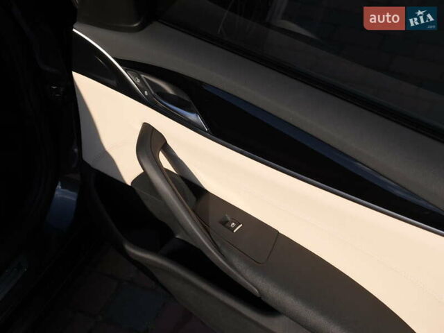 Серый БМВ 5 Серия, объемом двигателя 3 л и пробегом 186 тыс. км за 28999 $, фото 39 на Automoto.ua