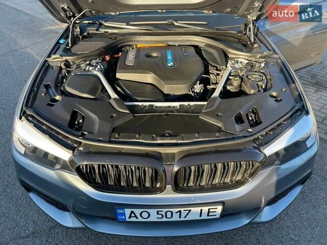 Серый БМВ 5 Серия, объемом двигателя 2 л и пробегом 206 тыс. км за 27900 $, фото 34 на Automoto.ua