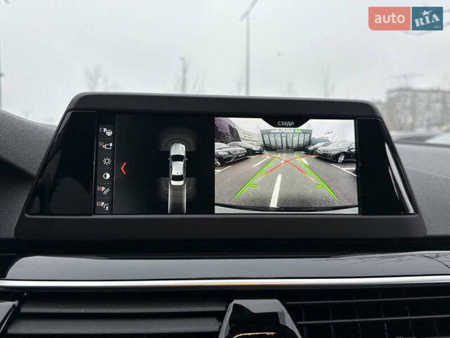 Серый БМВ 5 Серия, объемом двигателя 2 л и пробегом 131 тыс. км за 29999 $, фото 40 на Automoto.ua