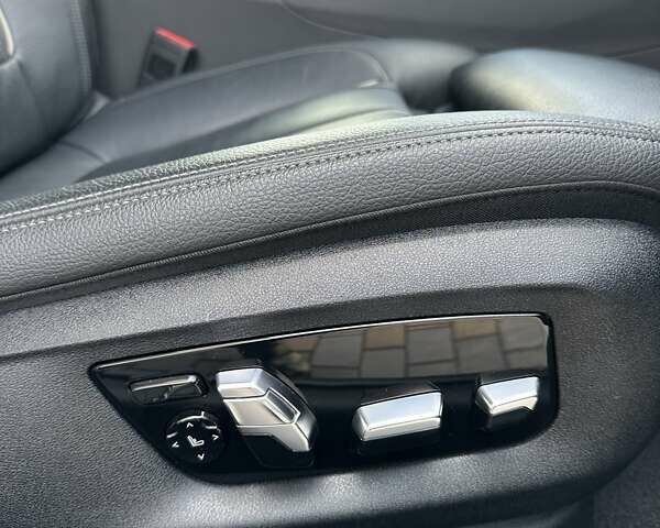 Серый БМВ 5 Серия, объемом двигателя 2 л и пробегом 160 тыс. км за 35500 $, фото 27 на Automoto.ua