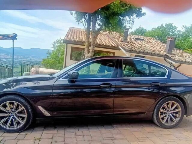 Серый БМВ 5 Серия, объемом двигателя 2 л и пробегом 45 тыс. км за 15000 $, фото 3 на Automoto.ua